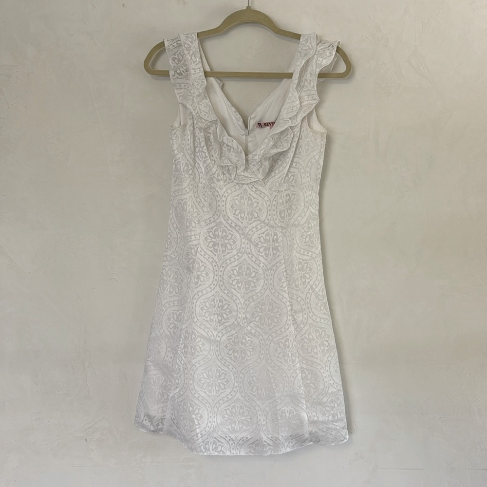 Review Australia white dress Sz 4